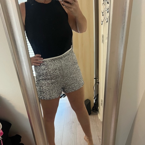 Zara Silver Sequin Women's Shorts - Picture 1 of 7